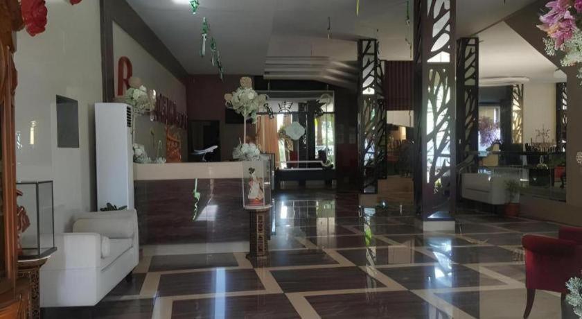 The Belagri Hotel And Convention Sorong Exterior foto