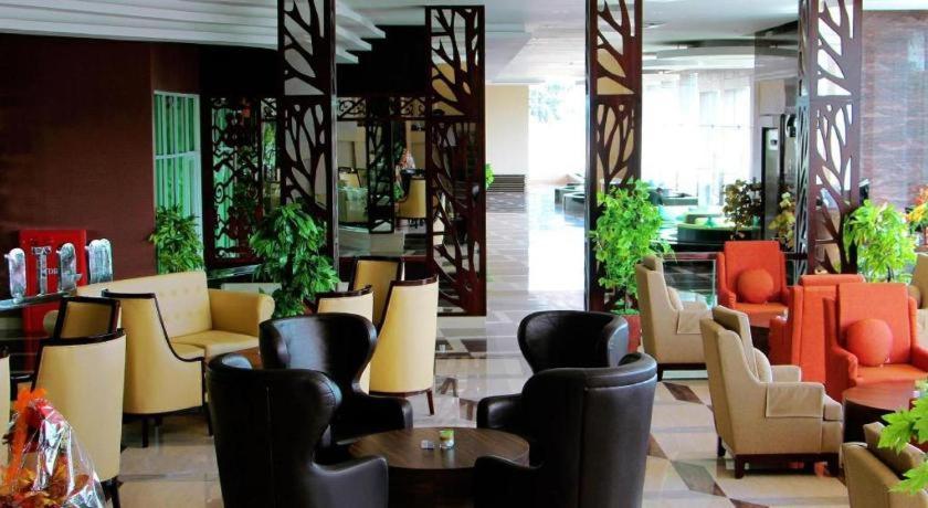 The Belagri Hotel And Convention Sorong Exterior foto