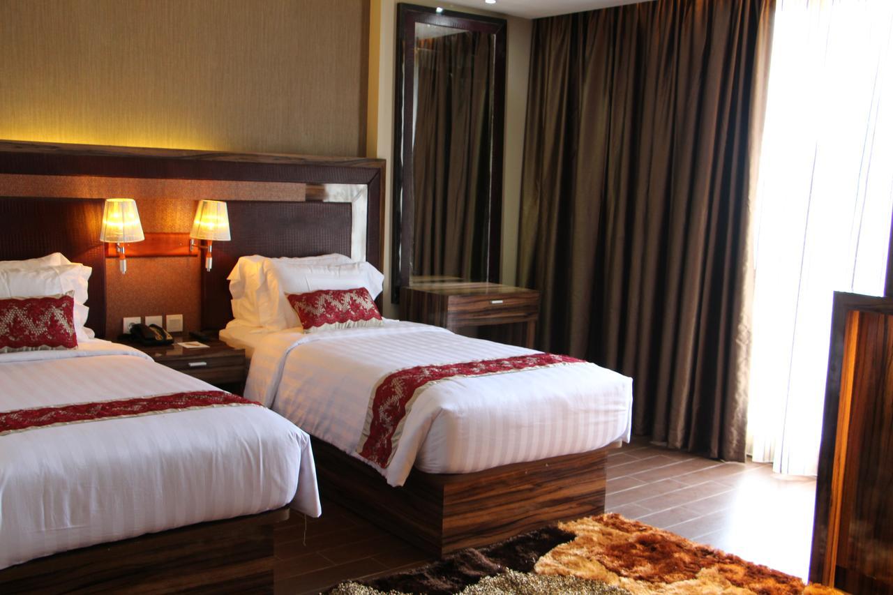 The Belagri Hotel And Convention Sorong Exterior foto